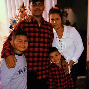 Meet your Posher, Juana